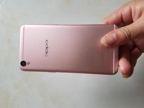 OPPOR9m：性价比之选，值得推荐